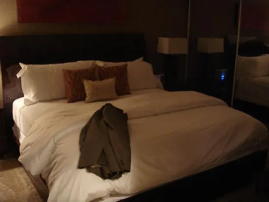The Meridian Luxury Suites Las Vegas